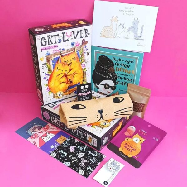 Cat Lover Purrrrfect Box